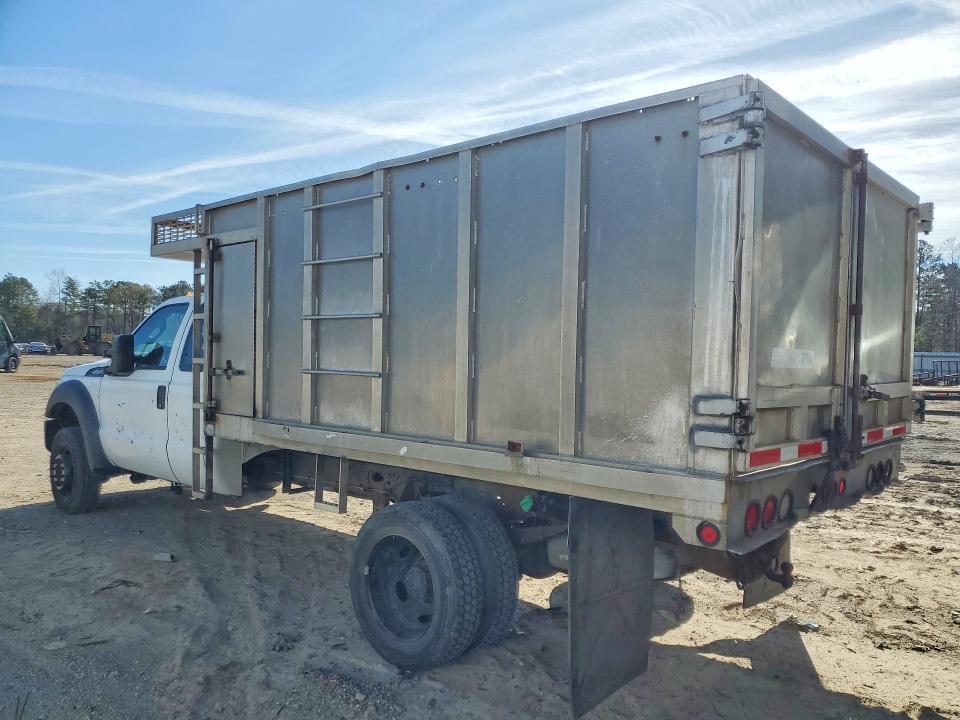 2016 Ford F450 Super Duty Chipper Truck
