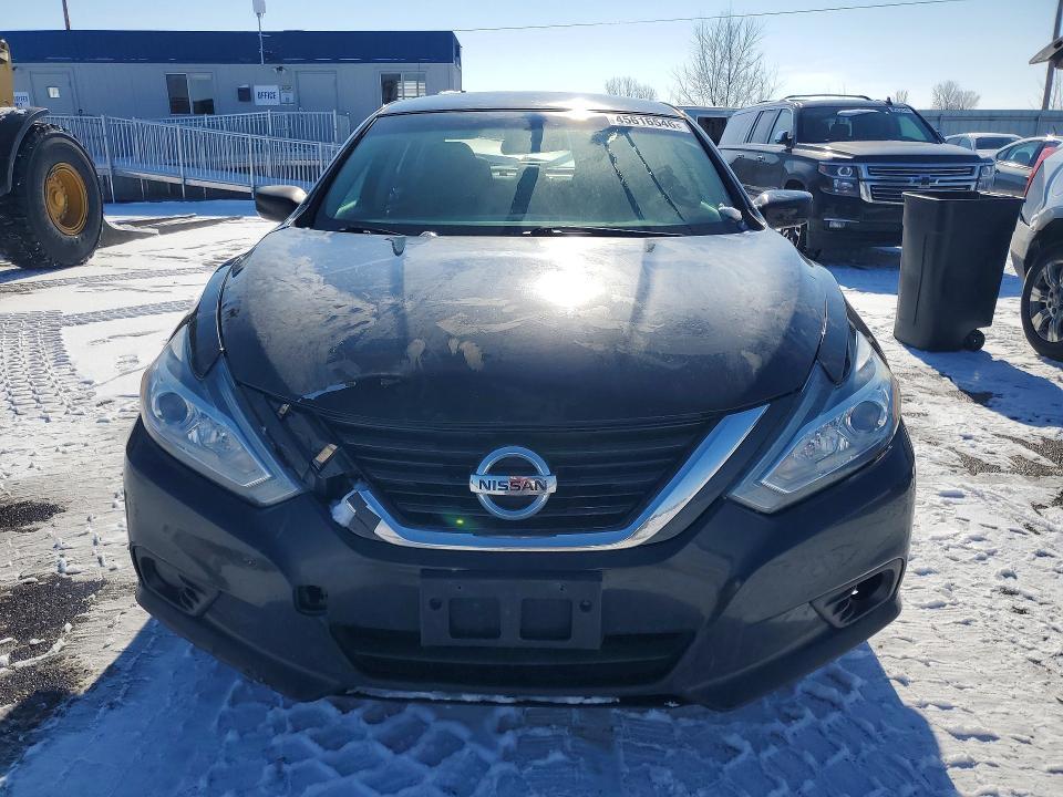 2016 Nissan Altima 2.5 sv