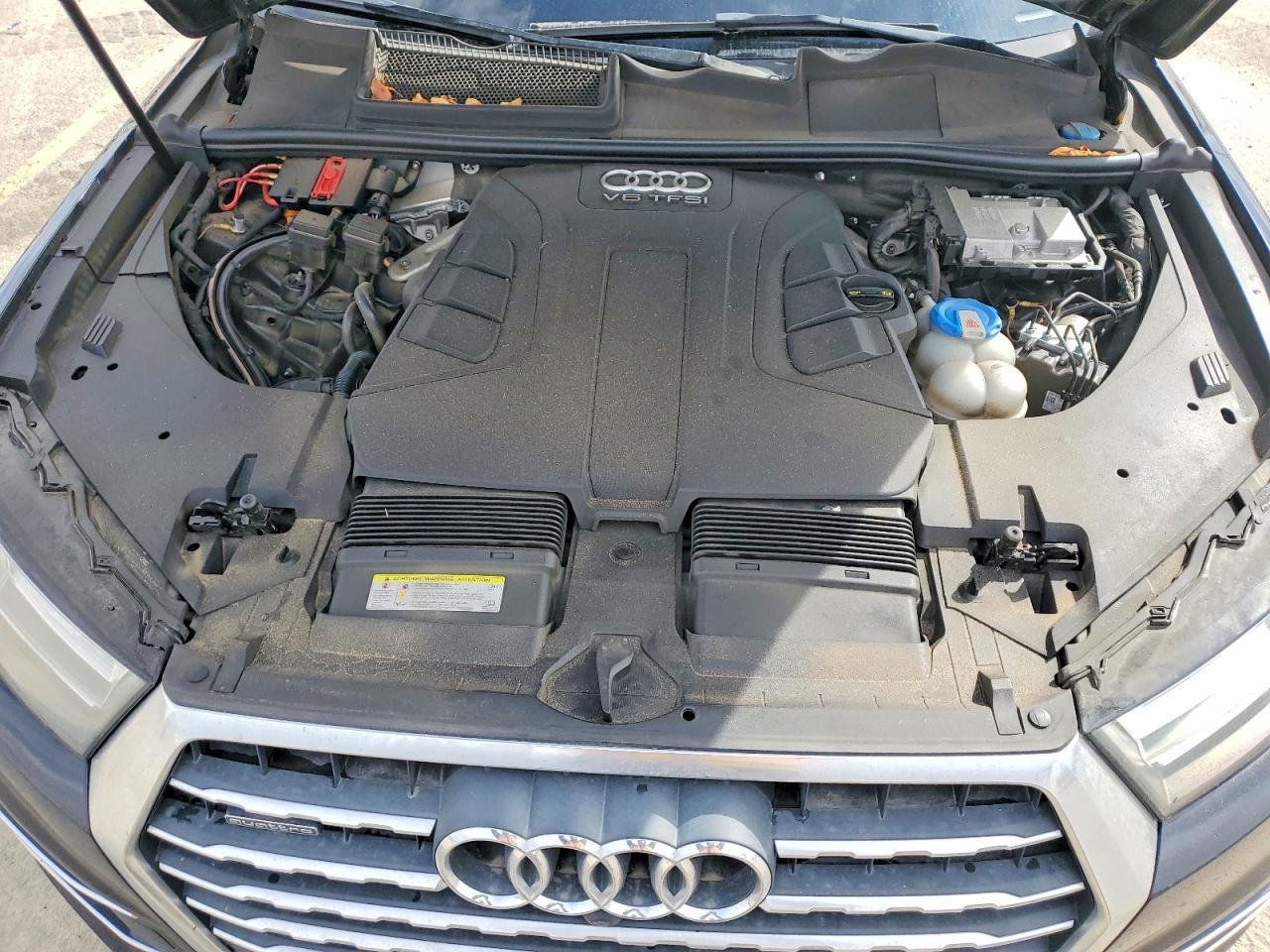 2017 Audi Q7 Premium Plus