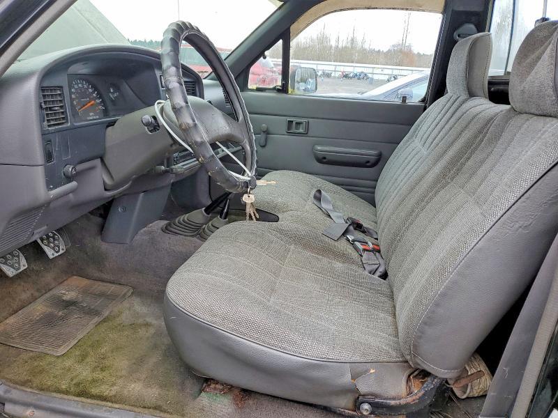 1989 Toyota Pickup Deluxe V6
