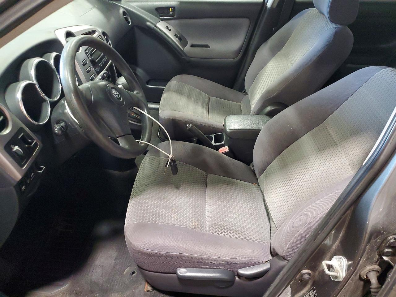 2006 Toyota Matrix Base