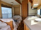 2006 Holiday Presidential Camper
