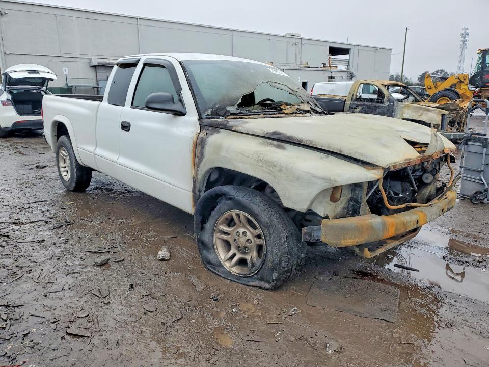2003 Dodge Dakota sxt