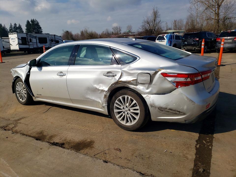 2014 Toyota Avalon Hybrid xle Premium
