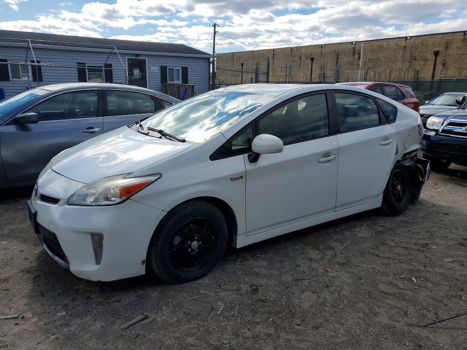 2014 Toyota Prius Three
