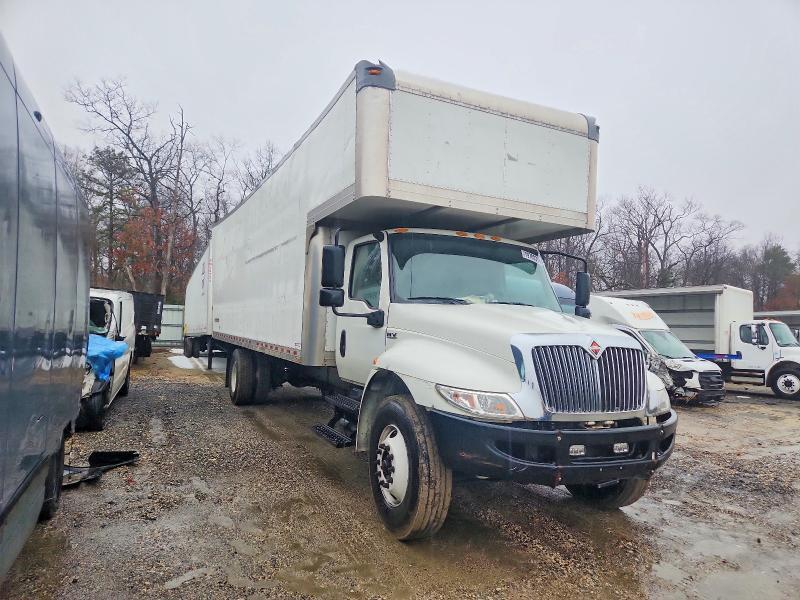 2021 International MV607 BOX Truck