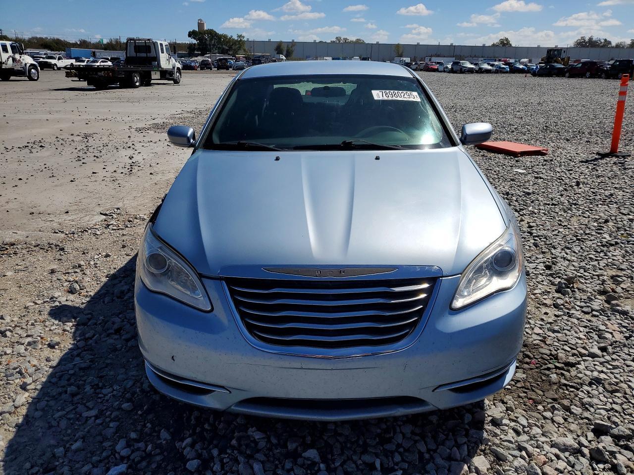 2012 Chrysler 200 Touring