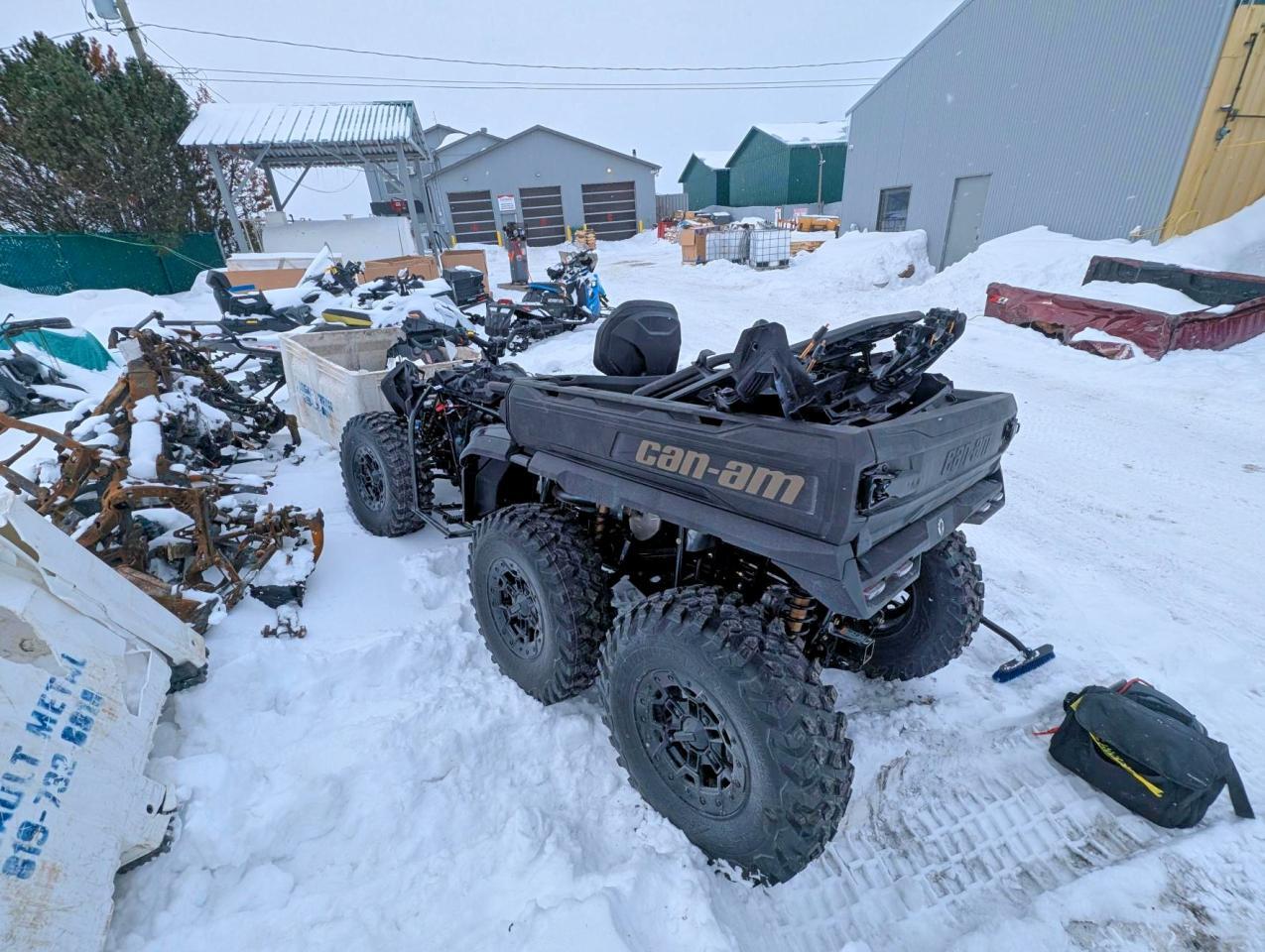 2026 Can-Am Outlander 6X6
