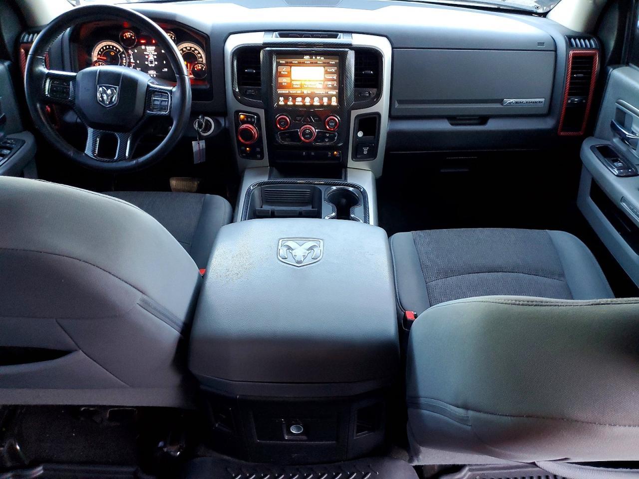 2017 Dodge RAM 1500 SLT