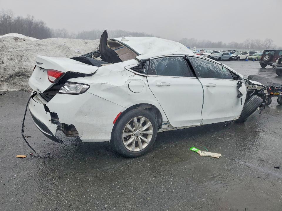 2016 Chrysler 200 c