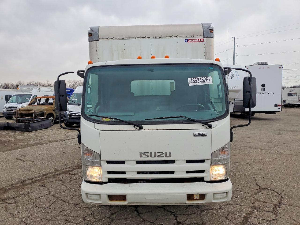 2014 Isuzu NPR BOX Truck