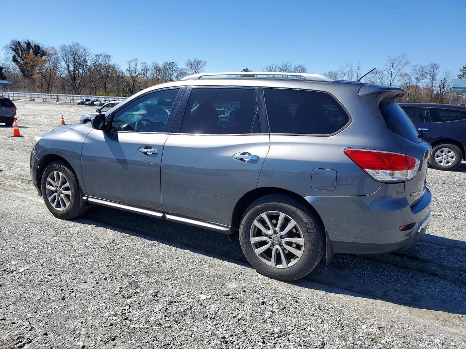 2015 Nissan Pathfinder s