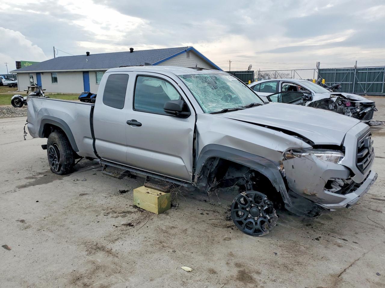 2019 Toyota Tacoma SR V6