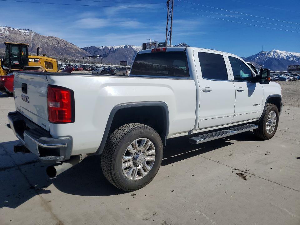 2015 GMC Sierra K2500 SLE