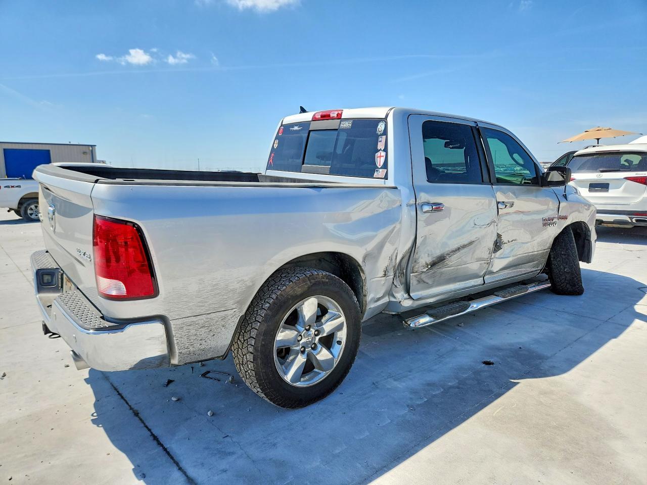 2016 Dodge RAM 1500 SLT
