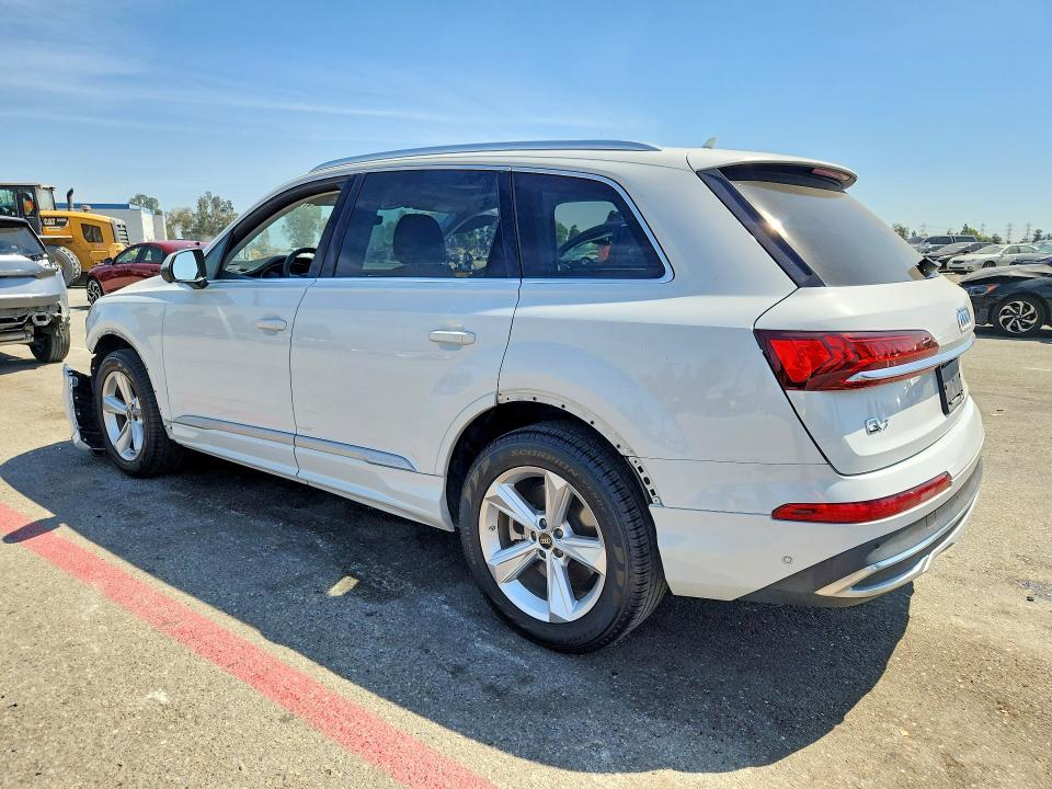 2023 Audi Q7 Premium Plus