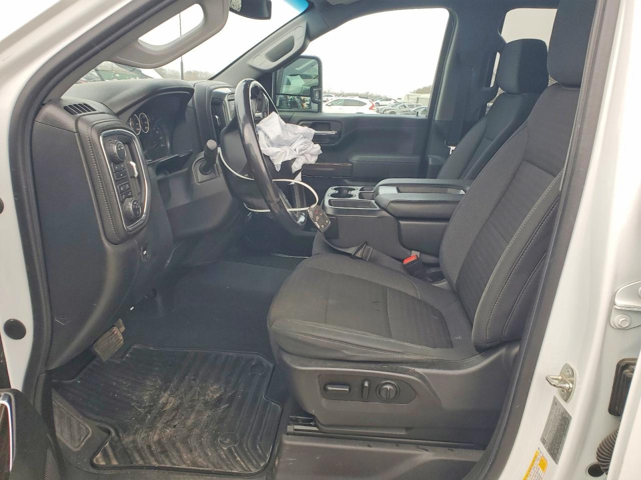 2020 Chevrolet Silverado K3500 LT