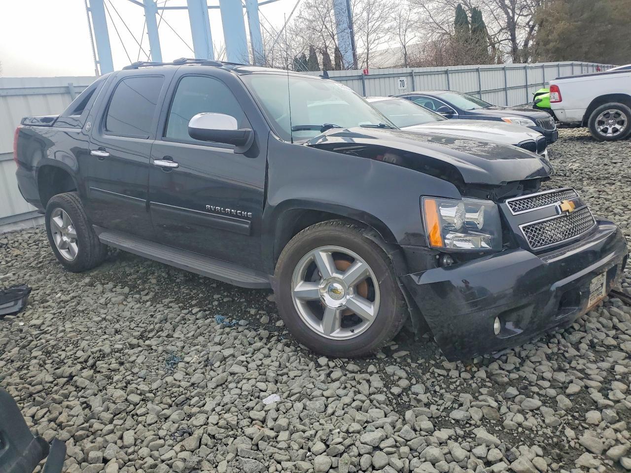 2013 Chevrolet Avalanche LT