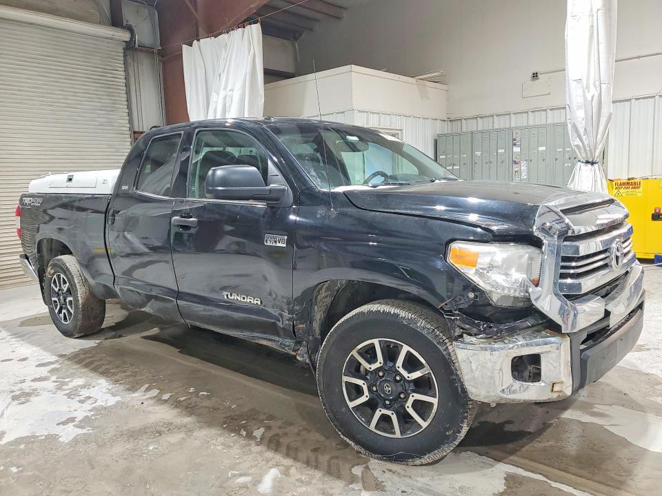 2017 Toyota Tundra SR5