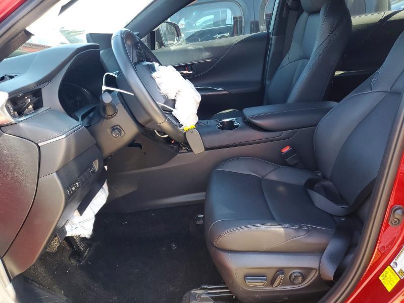 2024 Toyota Venza le