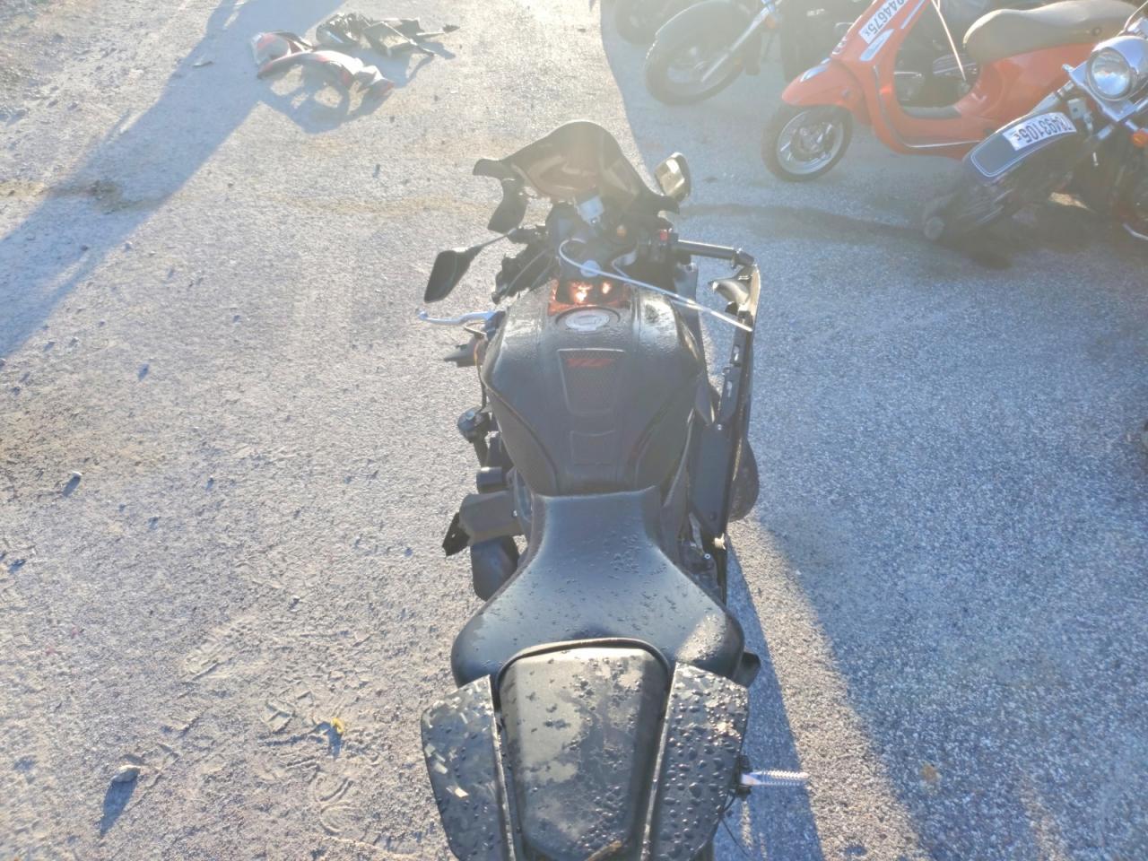 2023 Yama YZFR7