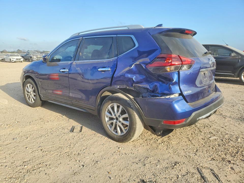 2018 Nissan Rogue sv