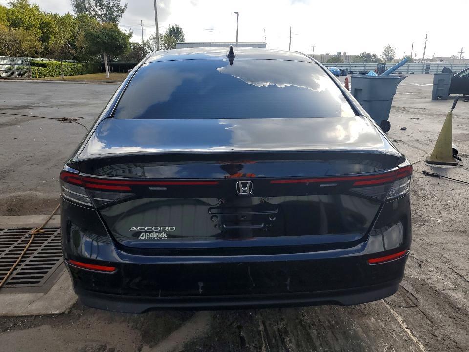 2025 Honda Accord lx