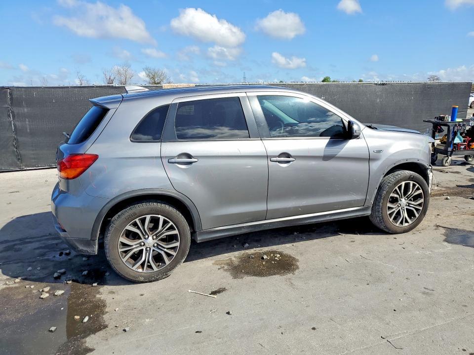 2019 Mitsubishi Outlander Sport es