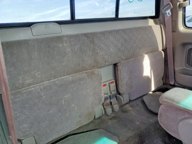 2003 Toyota Tacoma Base