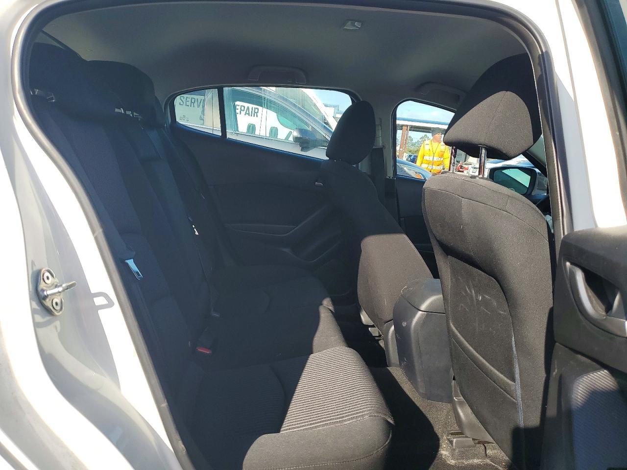 2015 Mazda 3 Touring