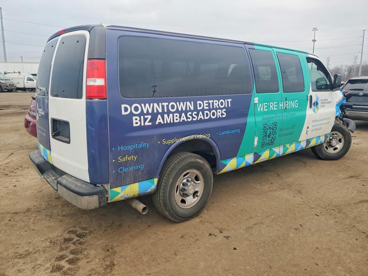 2021 Chevrolet Express G3500 LT