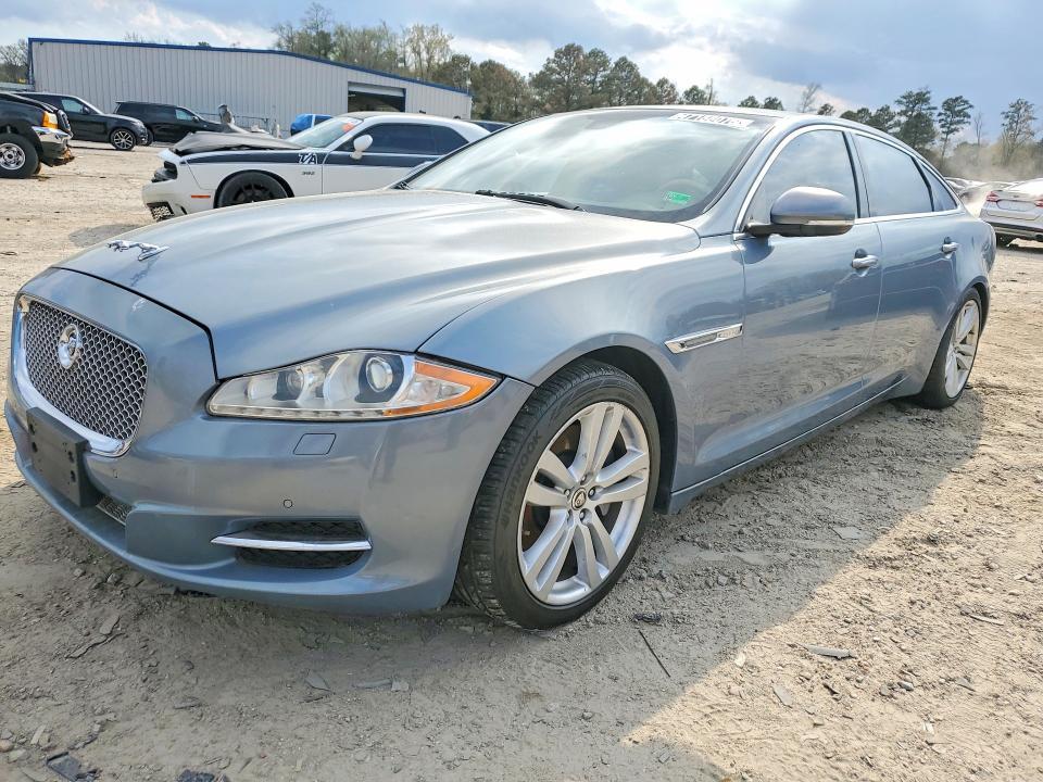 2013 Jaguar Xjl Portfolio