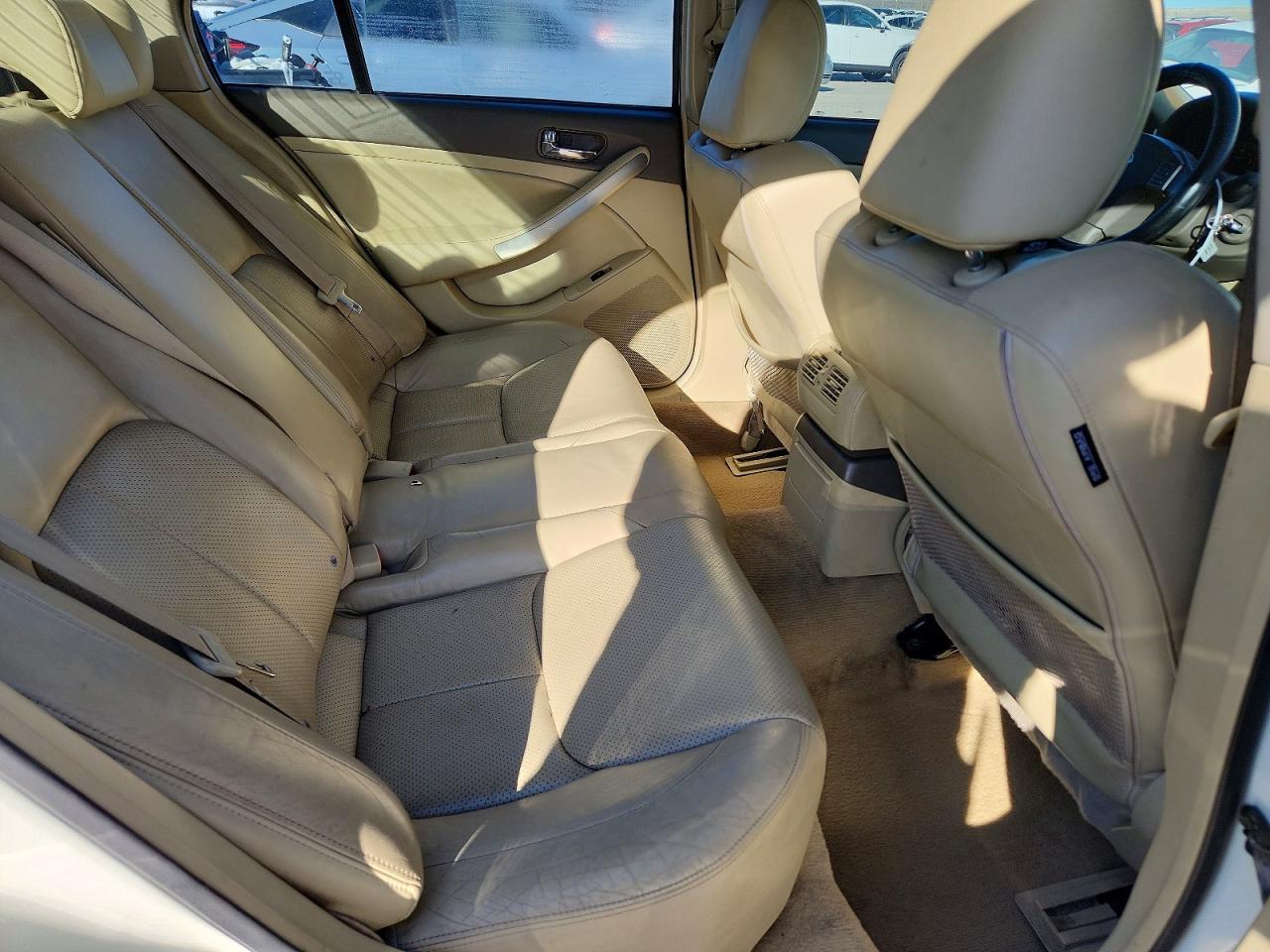 2005 Infiniti G35 Base