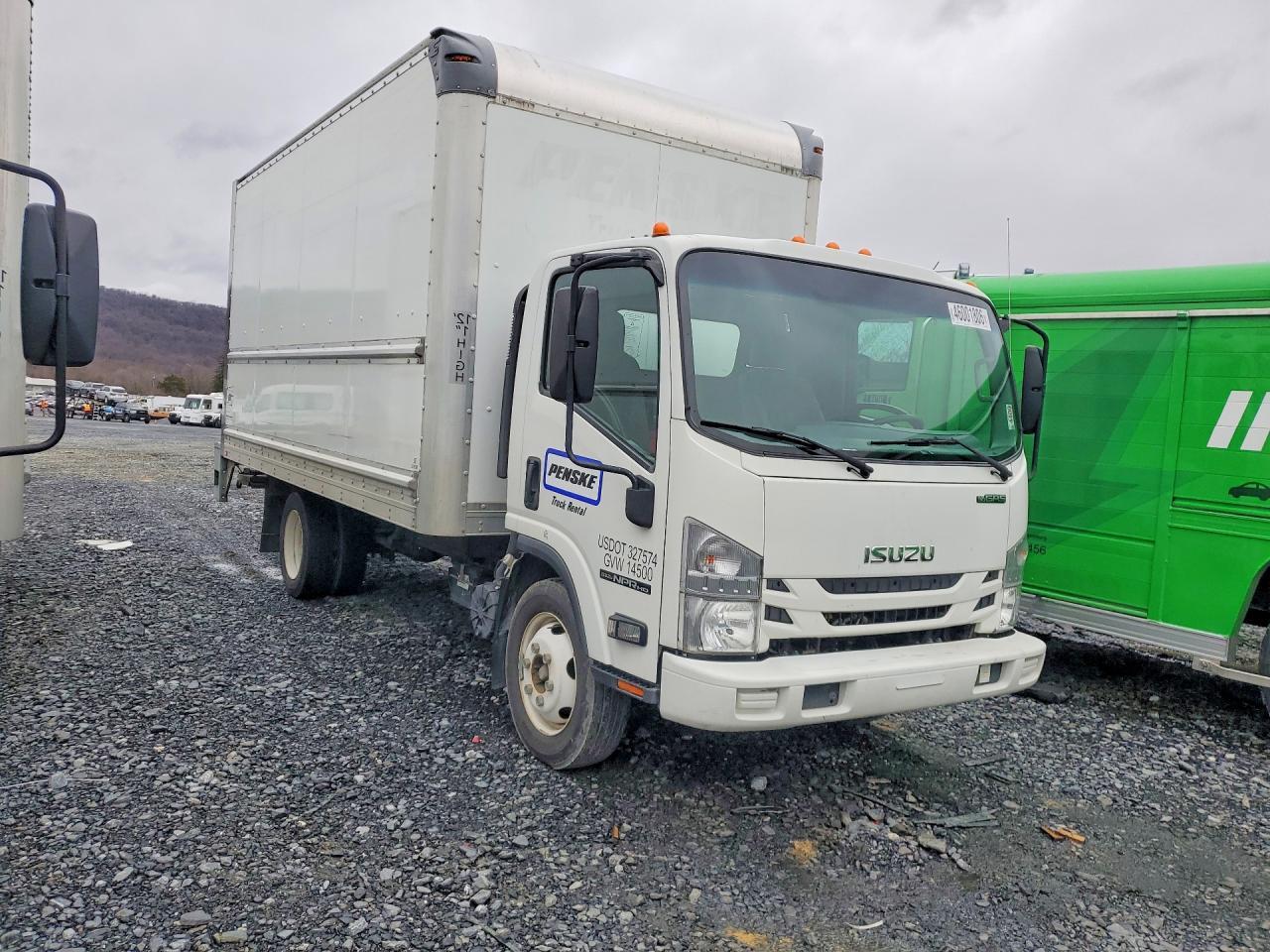 2020 Isuzu NPR HD BOX Truck