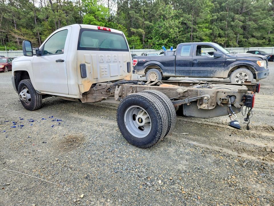 2016 Chevrolet Silverado Truck Cab AND Chassis
