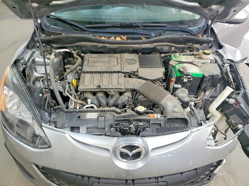 2014 Mazda 2 Sport