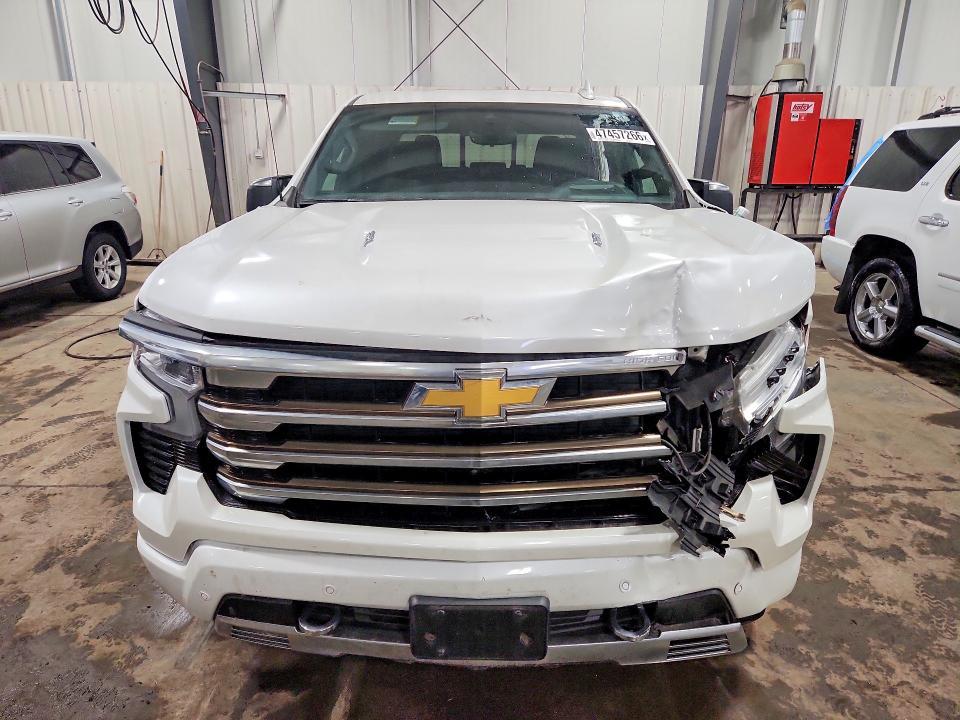 2022 Chevrolet Silverado K1500 High Country