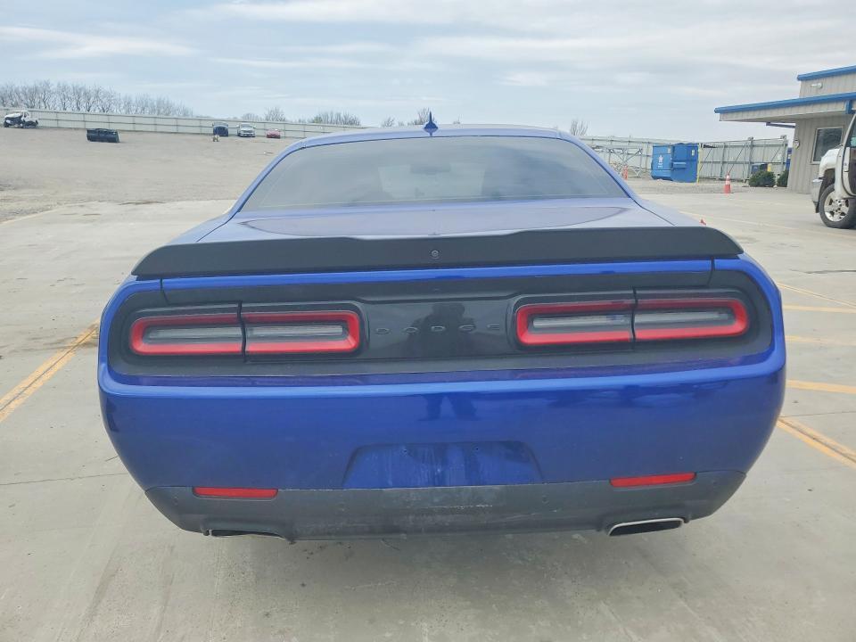 2022 Dodge Challenger gt