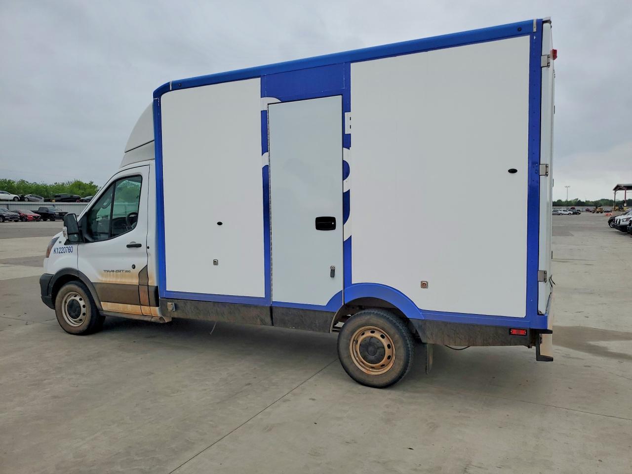 2022 Ford Transit Delivery Truck