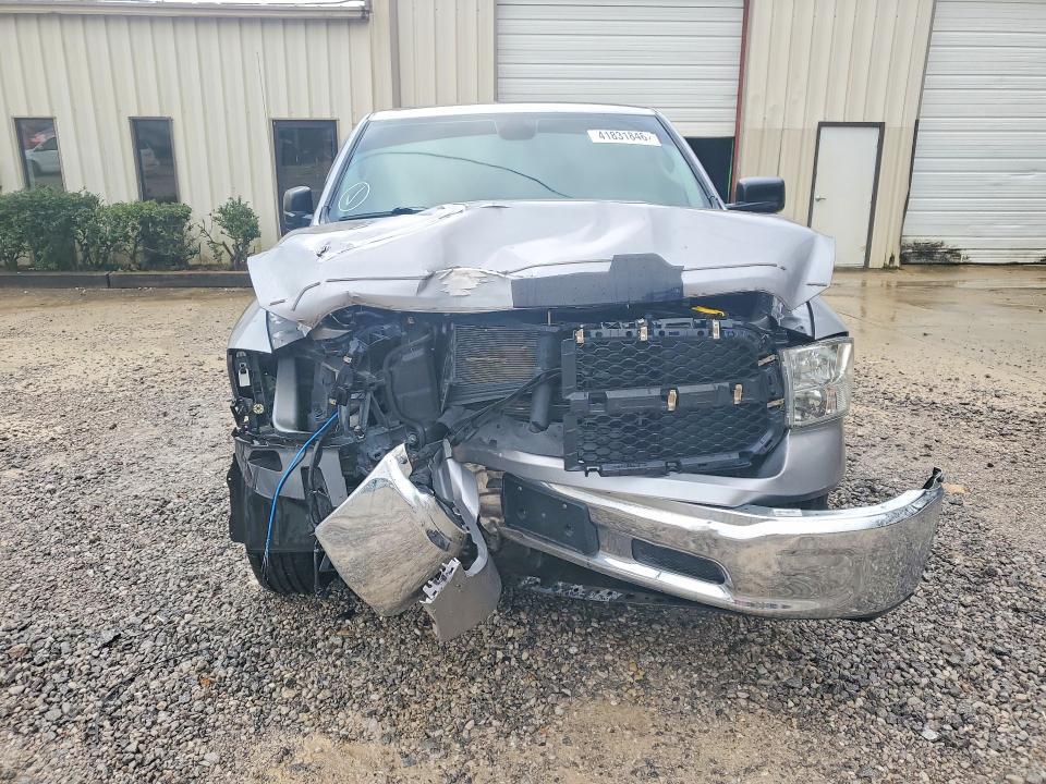 2023 Dodge RAM 1500 Classic SLT