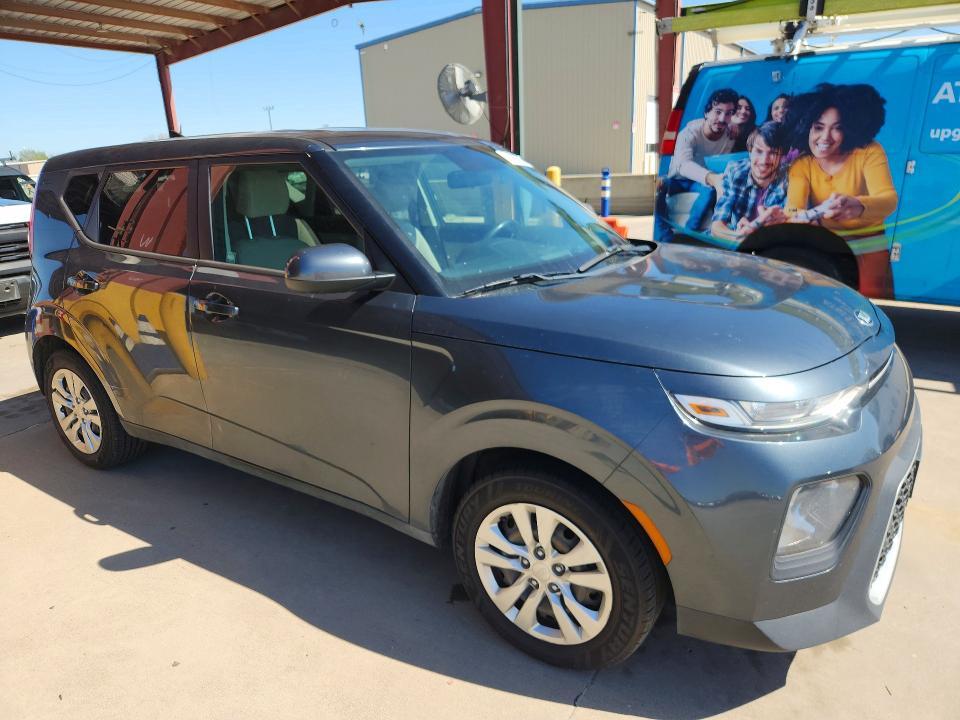 2020 KIA Soul lx