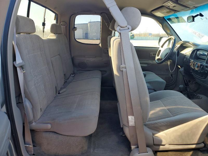 2004 Toyota Tundra SR5