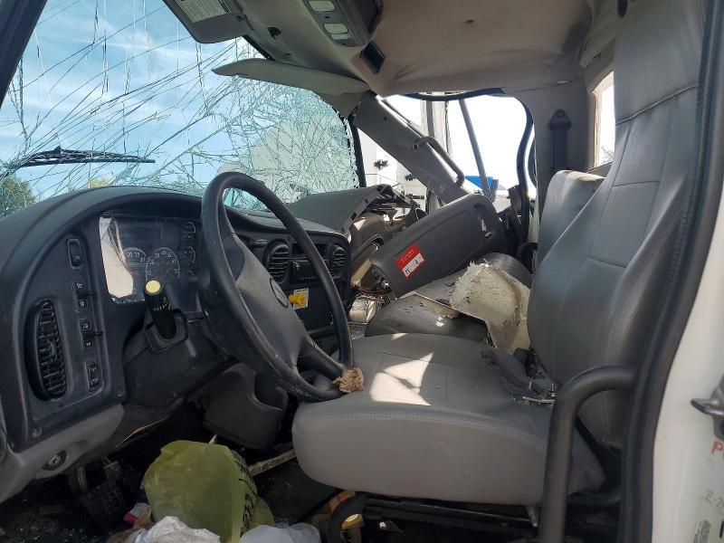 2018 Freightliner Business Class M2 Bucket Truck