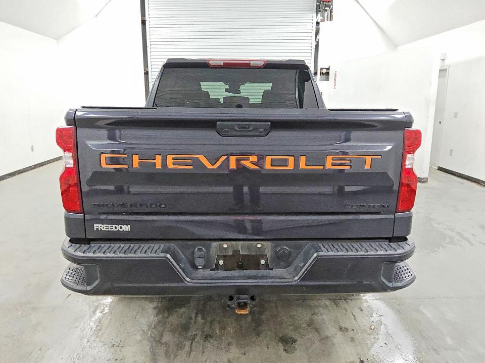 2023 Chevrolet Silverado C1500 Custom