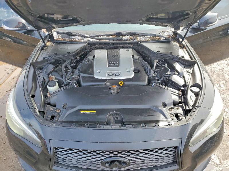 2015 Infiniti Q50 Base