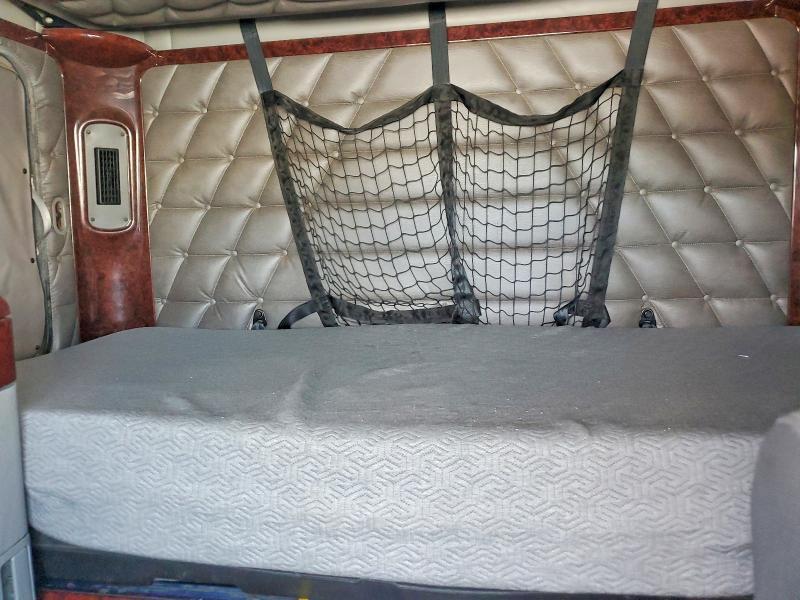 2020 Freightliner Coronado Glider Semi Truck