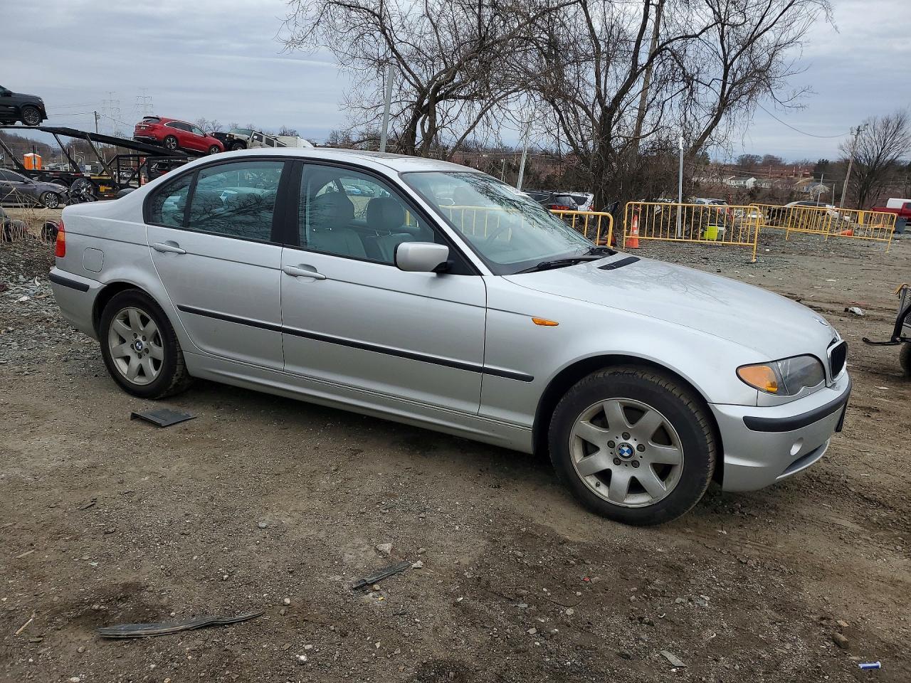2004 BMW 325 xi