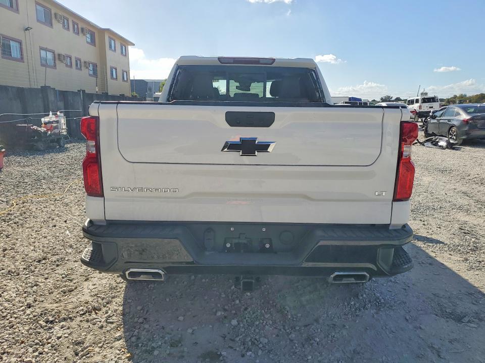 2026 Chevrolet Silverado K1500 LT Trail Boss