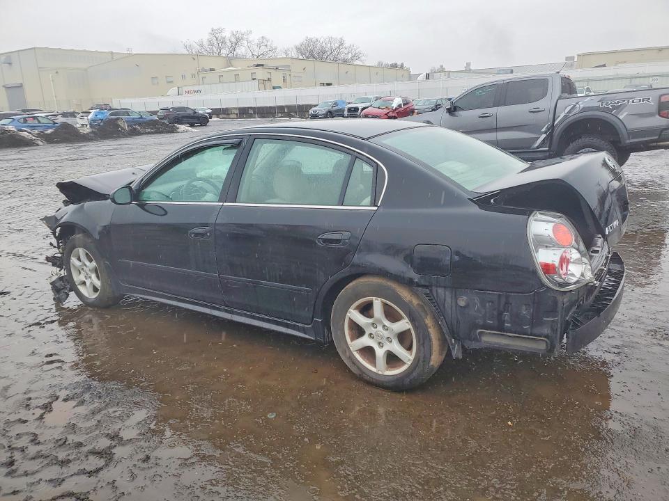 2005 Niss Altima 2.5s