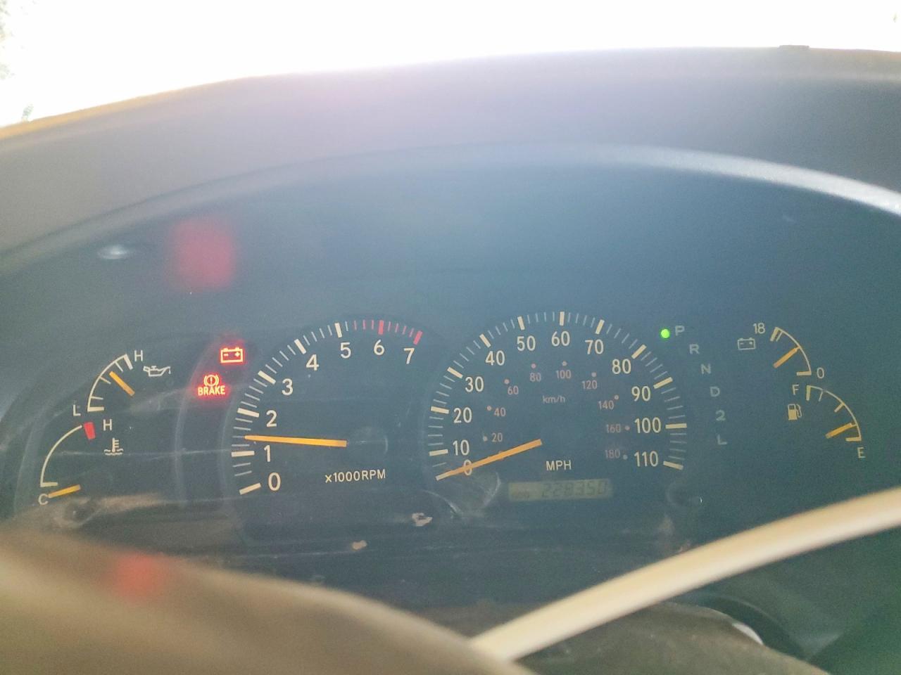 2000 Toyota Tundra SR5
